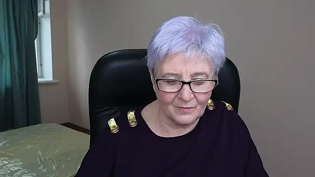 Sandra Snowflake online show from March 18, 2025, 6:57 am
