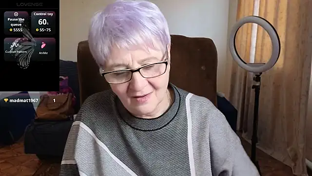 Snapshot of Sandra_Snowflake chatting on March 23, 2026, 4:16 am Sandra Snowflake online show from March 23, 2026, 4:16 am