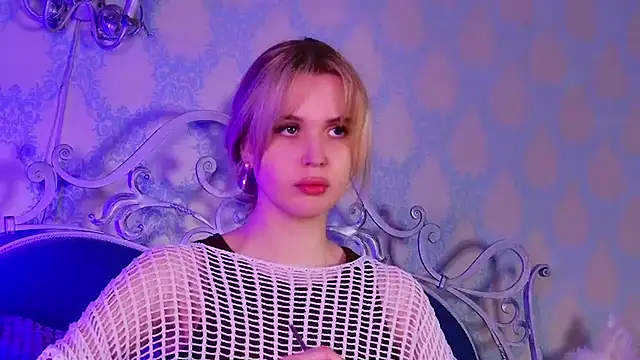 BECKI VRES online show from January 14, 2026, 8:58 pm