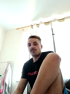 Eusuntnoulgigolo online show from October 27, 2025, 9:46 am