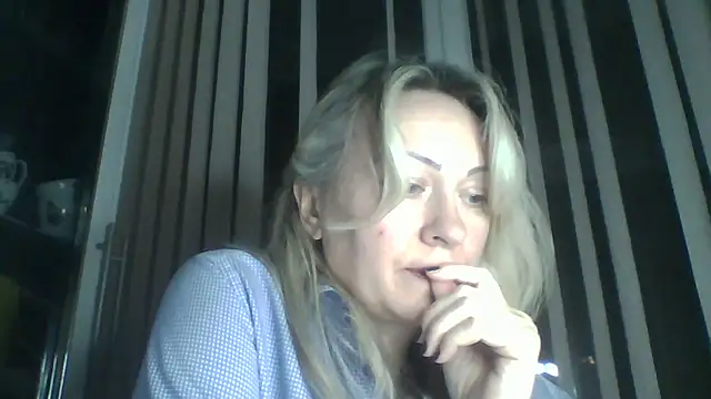 Mary888x online show from March 6, 2025, 8:27 pm