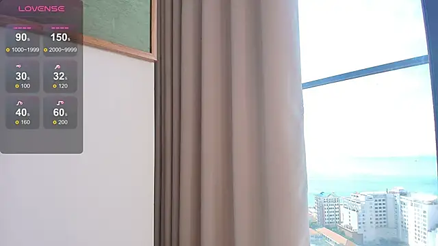 minamoons online show from October 3, 2025, 2:08 am