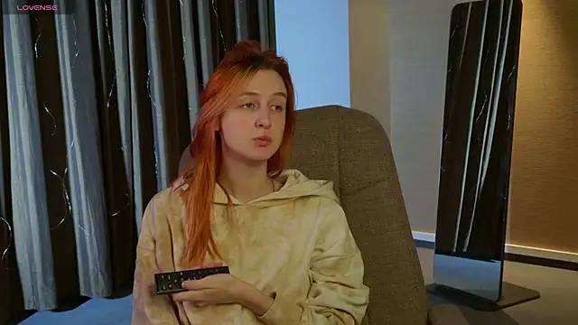 aishiro online show from February 1, 2026, 3:54 pm