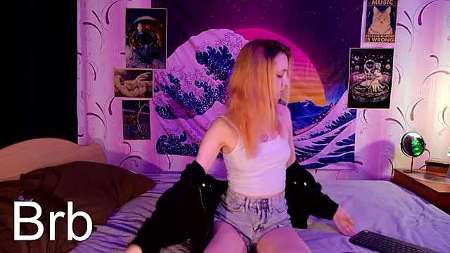 aishiro online show from March 19, 2026, 7:07 pm