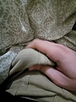 Snapshot of skiciyunis chatting on October 10, 2025, 6:18 pm skiciyunis online show from October 10, 2025, 6:18 pm