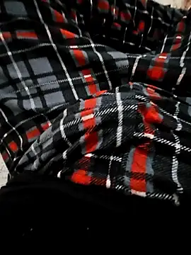 Snapshot of skiciyunis chatting on February 27, 2026, 5:24 pm skiciyunis online show from February 27, 2026, 5:24 pm