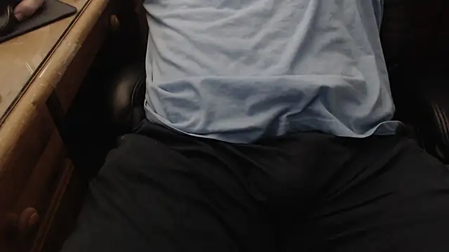 Snapshot of jonjonjonny69 chatting on March 8, 2025, 10:45 pm jonjonjonny69 online show from March 8, 2025, 10:45 pm