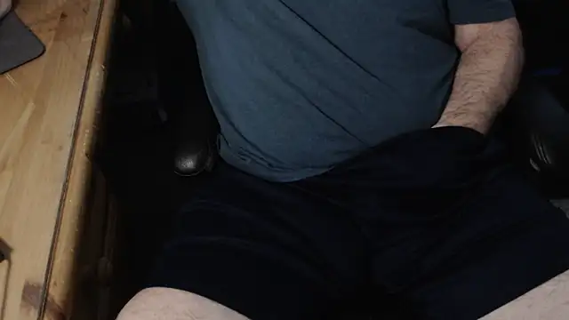 Snapshot of jonjonjonny69 chatting on March 12, 2025, 9:35 pm jonjonjonny69 online show from March 12, 2025, 9:35 pm