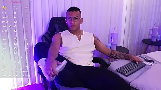 Rafa2004Cruz online show from June 27, 2026, 12:33 pm