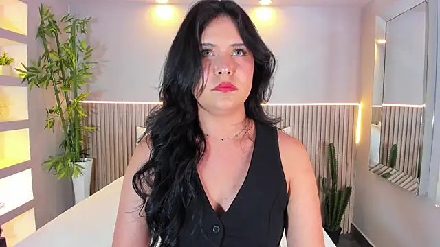 GeorginaReyes online show from September 18, 2025, 10:45 pm