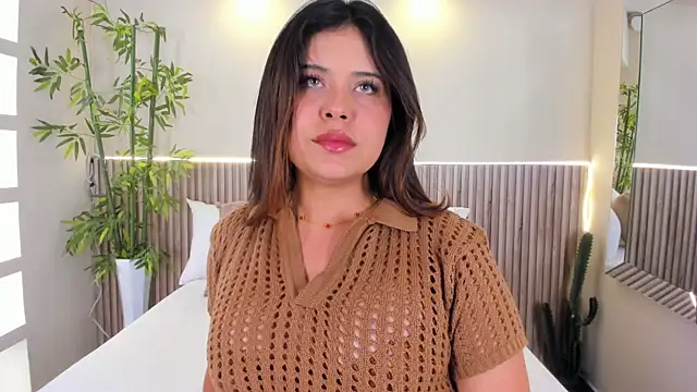 GeorginaReyes online show from June 25, 2026, 11:53 pm