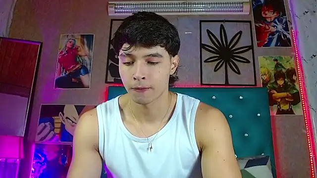 Snapshot of LiamAndrewzz chatting on March 5, 2026, 3:35 am LiamAndrewzz online show from March 5, 2026, 3:35 am