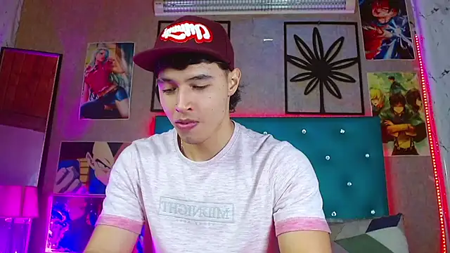 Snapshot of LiamAndrewzz chatting on March 6, 2026, 3:36 am LiamAndrewzz online show from March 6, 2026, 3:36 am