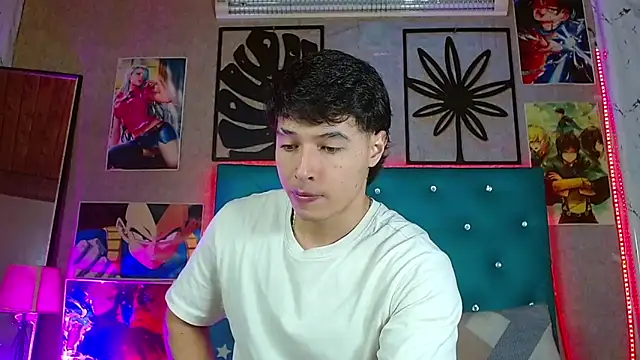 LiamAndrewzz online show from June 10, 2026, 4:56 am