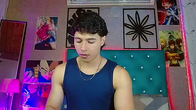 LiamAndrewzz online show from June 14, 2026, 2:46 am