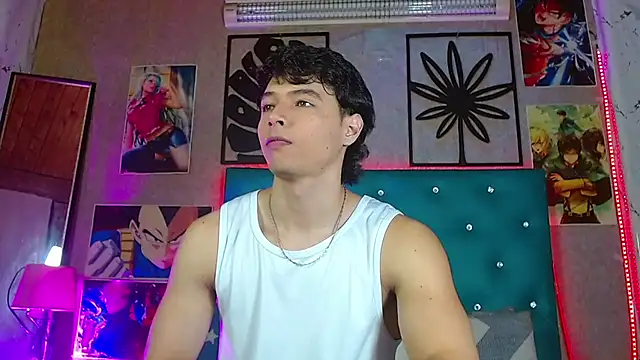 Snapshot of LiamAndrewzz chatting on July 5, 2026, 12:28 am LiamAndrewzz online show from July 5, 2026, 12:28 am