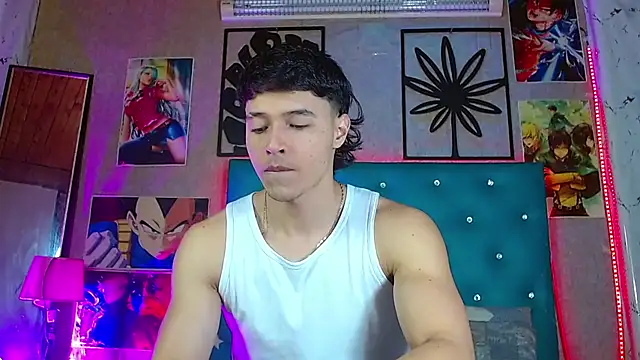 Snapshot of LiamAndrewzz chatting on July 27, 2026, 5:25 am LiamAndrewzz online show from July 27, 2026, 5:25 am