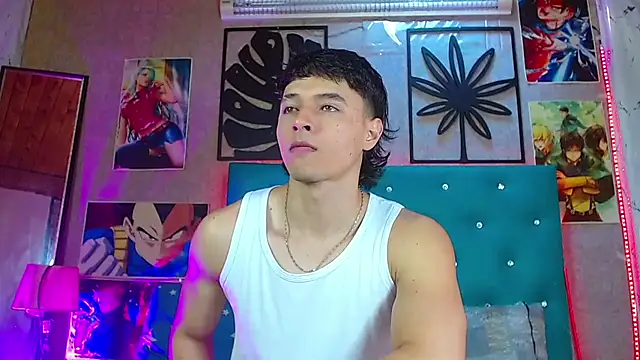 Snapshot of LiamAndrewzz chatting on July 28, 2026, 9:03 pm LiamAndrewzz online show from July 28, 2026, 9:03 pm