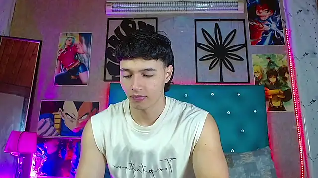 Snapshot of LiamAndrewzz chatting on August 1, 2026, 3:28 am LiamAndrewzz online show from August 1, 2026, 3:28 am