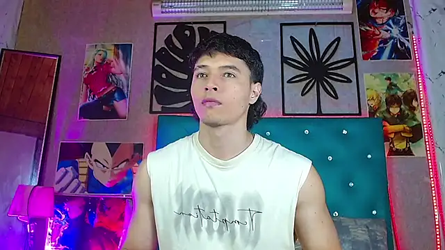 Snapshot of LiamAndrewzz chatting on August 6, 2026, 5:09 am LiamAndrewzz online show from August 6, 2026, 5:09 am
