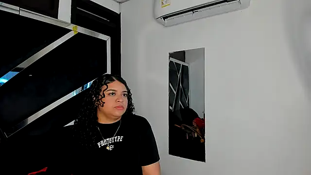 Rubyxht online show from March 8, 2026, 12:53 pm