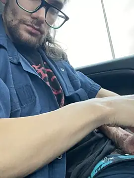 sugarlessdaddy666 online show from February 17, 2025, 12:48 pm