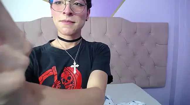 Damiian21  online show from February 21, 2025, 2:06 pm