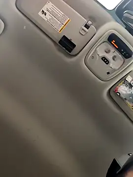 QueenM3 online show from April 8, 2026, 2:17 pm