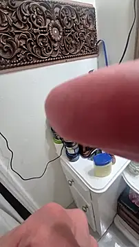 Snapshot of CoxedEighty chatting on October 19, 2025, 12:06 pm CoxedEighty online show from October 19, 2025, 12:06 pm