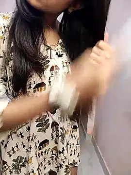 ritika rao online show from March 3, 2025, 9:33 am