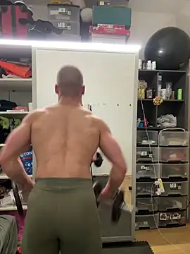 Snapshot of pesyelisa chatting on February 26, 2025, 7:38 pm pesyelisa online show from February 26, 2025, 7:38 pm