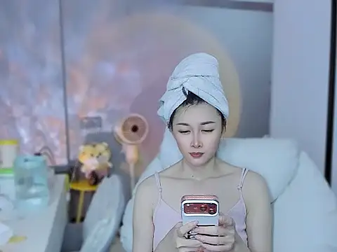 Snapshot of A_dabo chatting on February 22, 2026, 12:15 pm A dabo online show from February 22, 2026, 12:15 pm