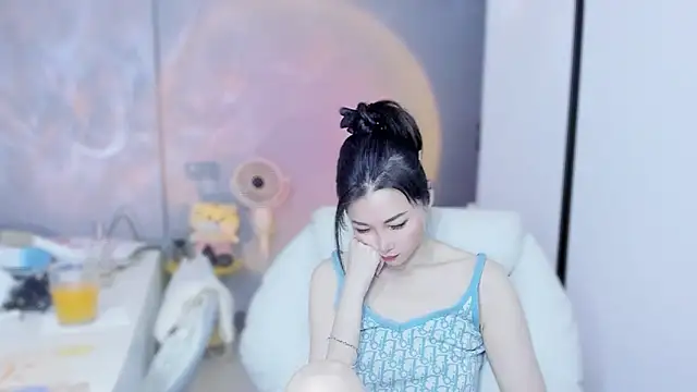 Snapshot of A_dabo chatting on April 15, 2026, 6:42 am A dabo online show from April 15, 2026, 6:42 am