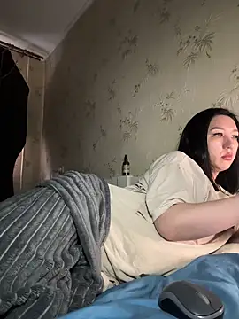 Naughtbaby 2025 online show from February 20, 2025, 6:17 am