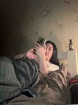 Snapshot of Naughtbaby_2025 chatting on October 7, 2025, 3:14 am Naughtbaby 2025 online show from October 7, 2025, 3:14 am