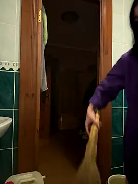 Snapshot of Naughtbaby_2025 chatting on October 20, 2025, 1:06 am Naughtbaby 2025 online show from October 20, 2025, 1:06 am