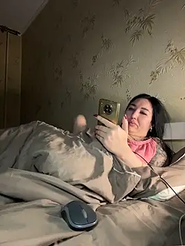 Snapshot of Naughtbaby_2025 chatting on February 20, 2026, 1:57 am Naughtbaby 2025 online show from February 20, 2026, 1:57 am