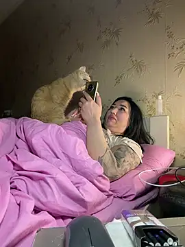 Snapshot of Naughtbaby_2025 chatting on April 7, 2026, 12:00 am Naughtbaby 2025 online show from April 7, 2026, 12:00 am