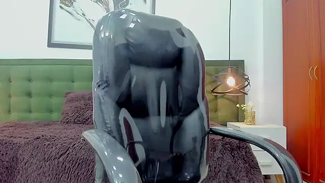 Snapshot of Johann_sex chatting on October 21, 2025, 5:13 pm Johann sex online show from October 21, 2025, 5:13 pm