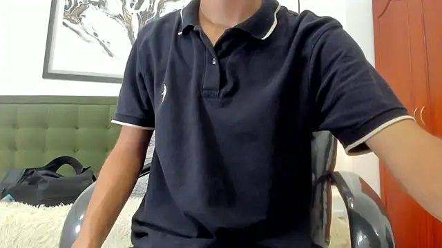 Snapshot of Johann_sex chatting on May 14, 2026, 3:24 am Johann sex online show from May 14, 2026, 3:24 am