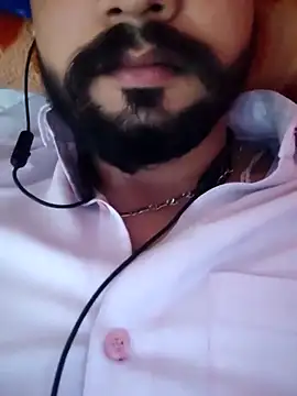 Snapshot of yourindianfellow chatting on February 25, 2026, 9:19 am yourindianfellow online show from February 25, 2026, 9:19 am