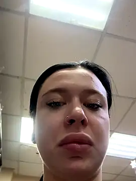 Snapshot of AlishaPrettyBlade chatting on September 28, 2025, 11:04 am AlishaPrettyBlade online show from September 28, 2025, 11:04 am