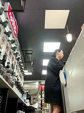 Snapshot of AlishaPrettyBlade chatting on October 8, 2025, 11:08 am AlishaPrettyBlade online show from October 8, 2025, 11:08 am