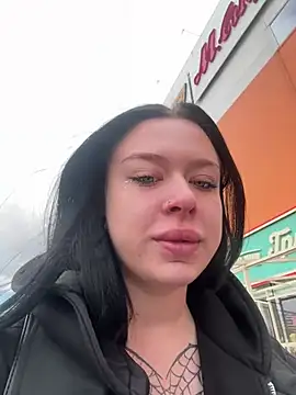 AlishaPrettyBlade online show from May 15, 2026, 5:25 am