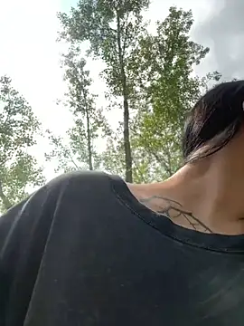 AlishaPrettyBlade online show from June 28, 2026, 5:24 am