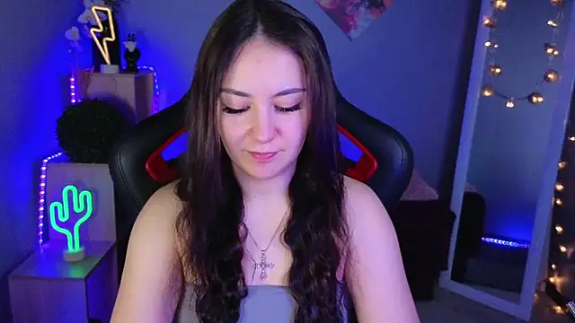 Snapshot of AshleySkott_ chatting on February 20, 2025, 7:34 am AshleySkott  online show from February 20, 2025, 7:34 am