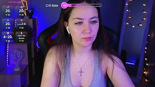 Snapshot of AshleySkott_ chatting on March 7, 2025, 8:13 am AshleySkott  online show from March 7, 2025, 8:13 am