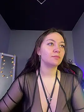 Snapshot of AshleySkott_ chatting on March 18, 2025, 7:30 am AshleySkott  online show from March 18, 2025, 7:30 am