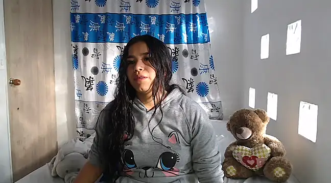 Pamelagray69 online show from February 25, 2025, 12:24 pm