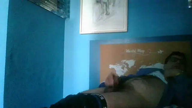 golfoyperro94 online show from February 8, 2026, 3:26 pm